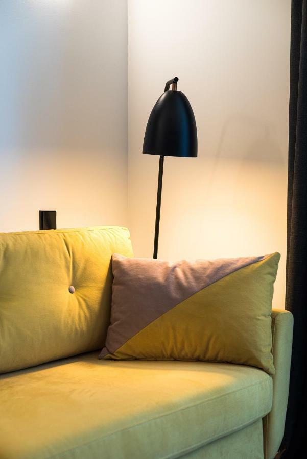 Happy Inn Presidential, Self Check-In, Parking In The Underground Garage VNO Exterior foto